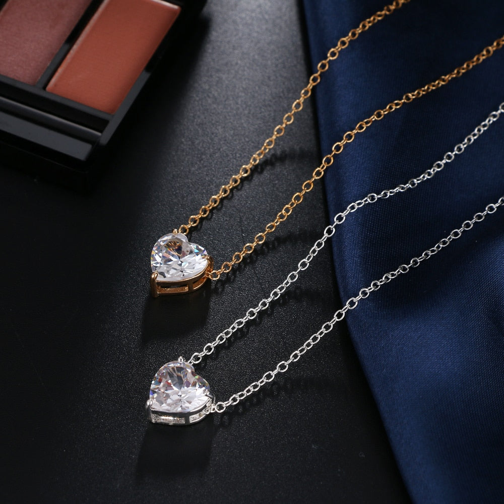 Crystal Heart Necklace Pendant Female Short Gold Chain Necklace Pendant Necklace Crystal Heart Necklace Chocker neck